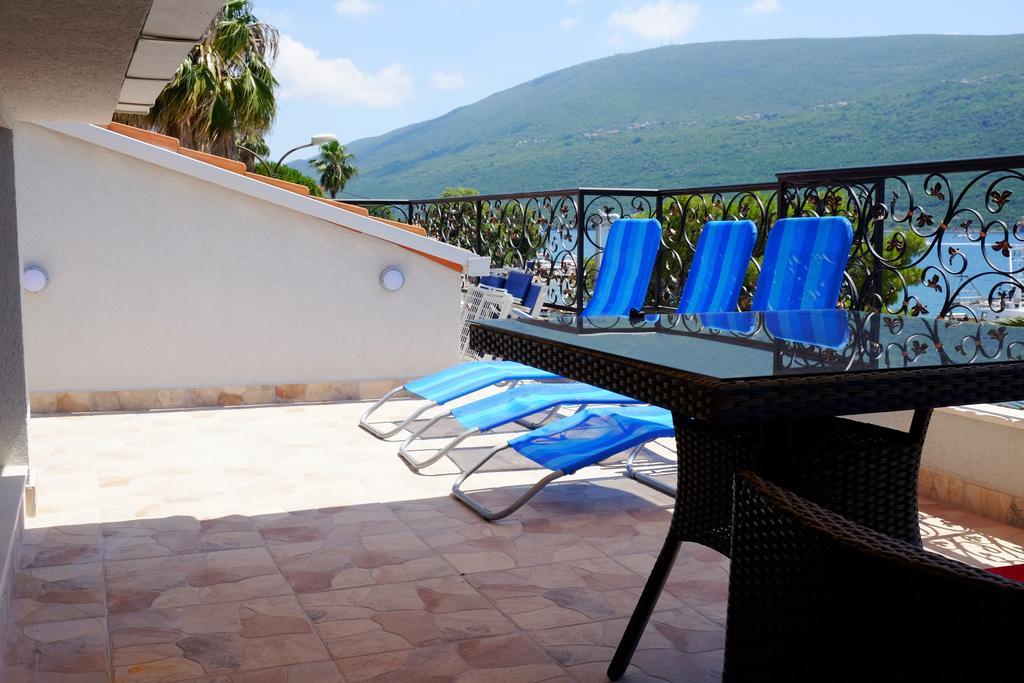 Apartment Sm Herceg Novi Rum bild