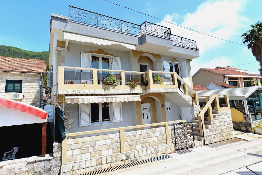 Apartment Sm Herceg Novi Rum bild