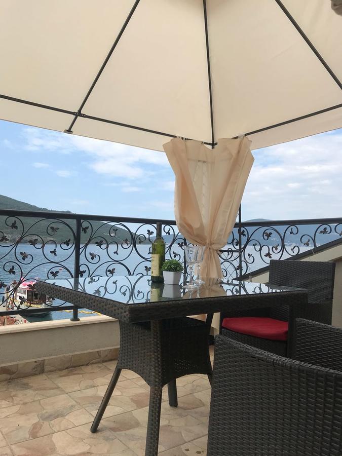 Apartment Sm Herceg Novi Exteriör bild